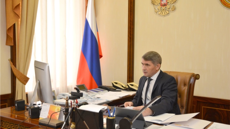 Олег Николаев отправил глав муниципалитетов объясняться с народом